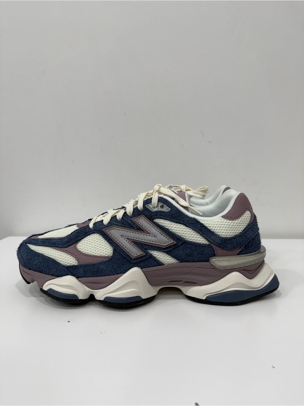 New Balance U9060FL Shoe Sneaker 9060 Lace Up Men Size 11 NEW - Picture 3 of 6